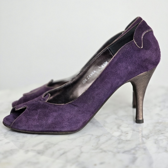 DONALD J PLINER Couture Zanna Purple Suede Pumps Size 6.5 - Picture 2 of 9